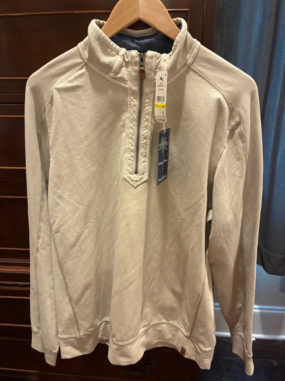 Tommy Bahama NWT Beige Quarter-Zip Pullover with Zippered Chest Pocket Size M
